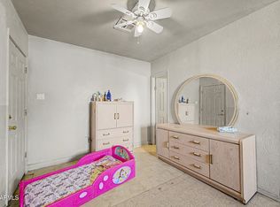 519 N Cheri Lynn Dr, Chandler, AZ 85225