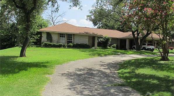 1st image of 721 Estate Dr