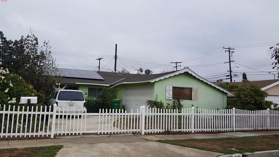2nd image of 909 Evonda St