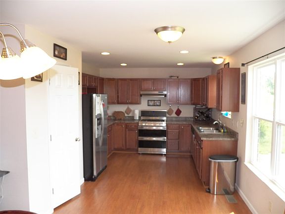 4th image of 10659 Kelsey Dr