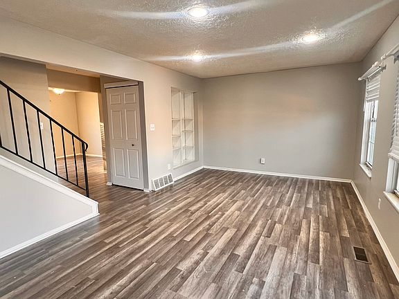 2nd image of 7793 Stoneford Dr