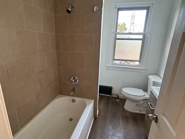 3263 N Etting St — Photo 5