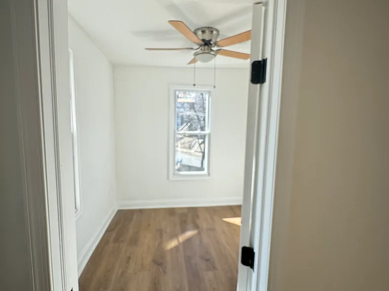724 N Hilton St — Photo 16