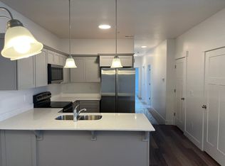 724 W Desert Willow Dr #A203, Mapleton, UT 84664