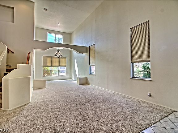 3rd image of 8535 Belcastro St