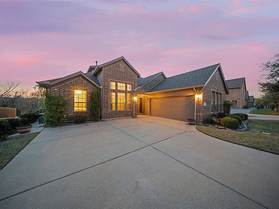 3rd image of 1057 Shady Lane Dr