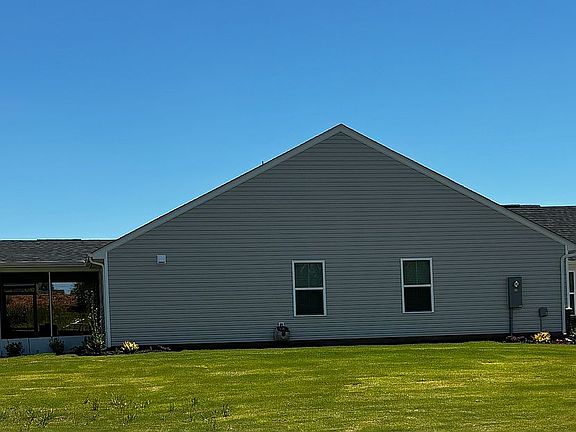 5th image of 148 Garrison Farm Way
