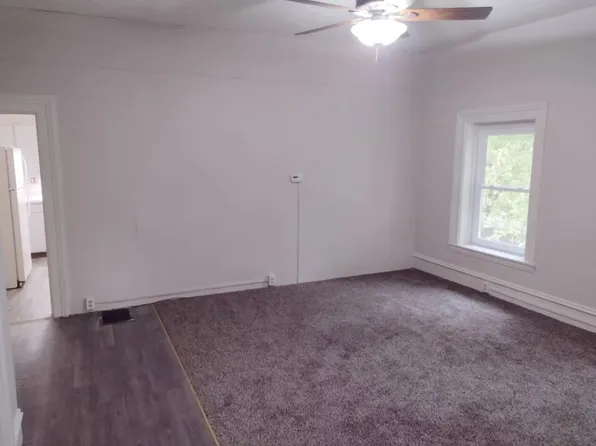 217 Monroe St #5, Washington, IL 61571