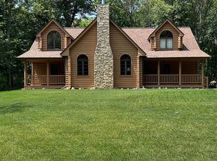 1237 Sugarbush Ln, Waconia, MN 55387