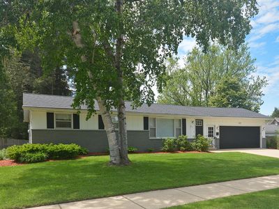 222 S Park St, Zeeland, MI, 49464