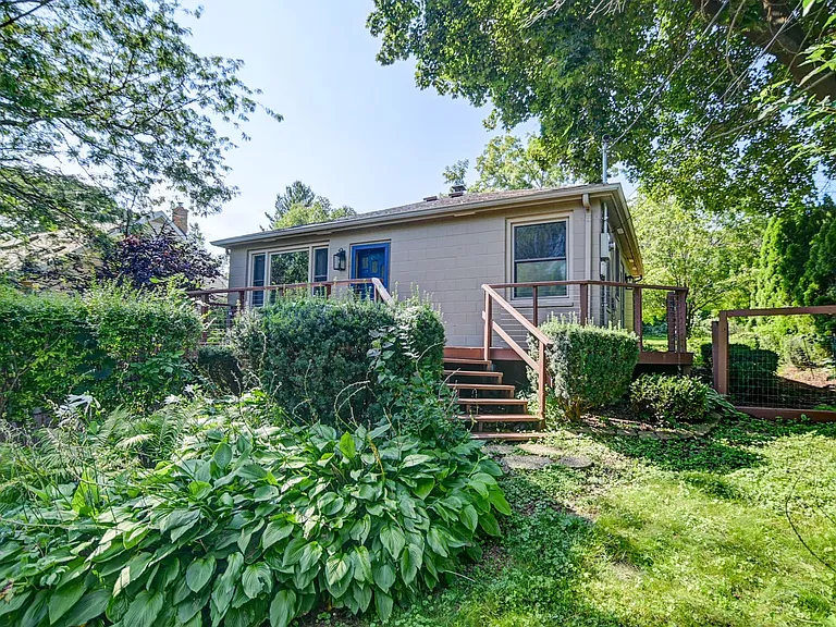 1404 Wyldhaven Ave — Photo 27