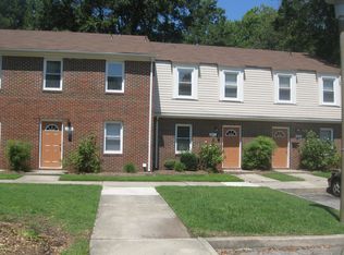 4102 Queenswood Dr, Portsmouth, VA 23703
