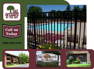 409 Old Orchard Dr APT 13, Essexville, MI 48732