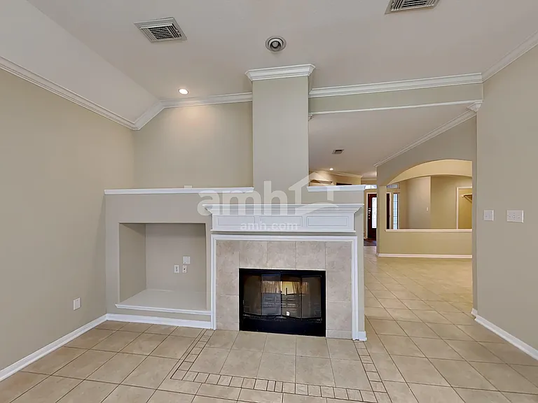 10923 Tattershall Ln — Photo 7