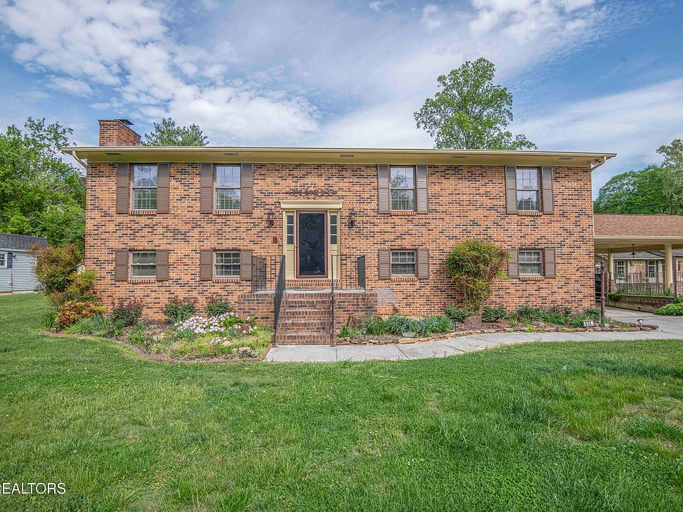 1st image of 603 Riverbend Rd