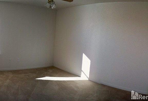 5th image of 3002 Dannen Ct Unit A