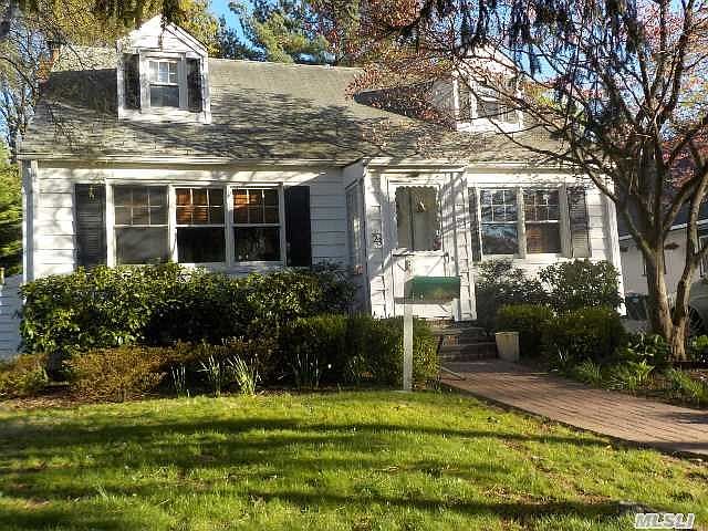 1st image of 23 Bayside Ave