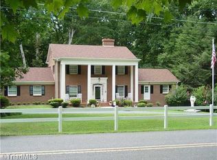 229 Wandering Ln, Mocksville, NC 27028