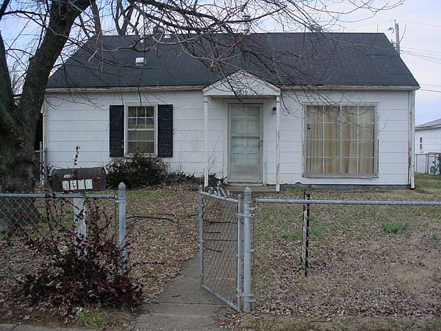 1st image of 3519 Baybrook St