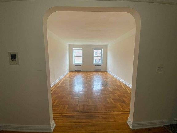 3rd image of 64-62 Booth St #6CC