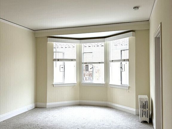 4th image of 345 Forest Ave APT 207