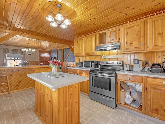 5th image of 72 Youngs Rd