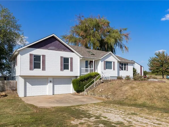 5454 NE State Route H, Butler, MO 64730