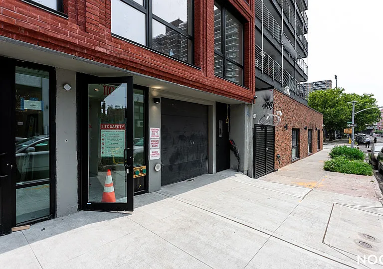 344 Lorimer St #4A — Photo 26