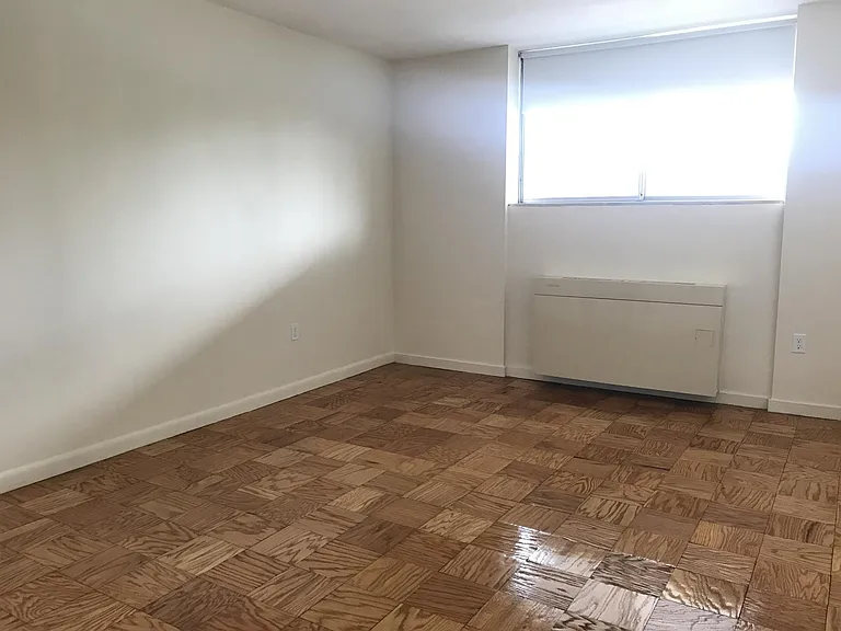 101 Monmouth St #314 — Photo 5