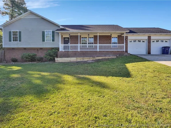 229 Lakeside Rd, Raeford, NC 28376