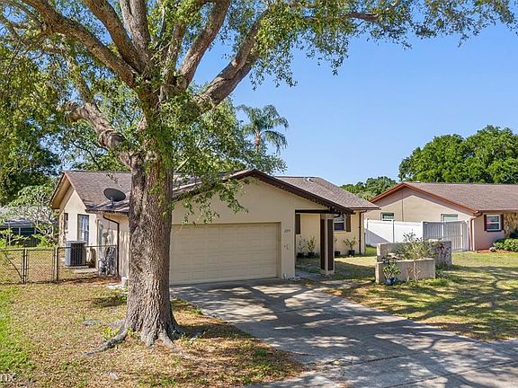 4th image of 2059 Southpointe Dr