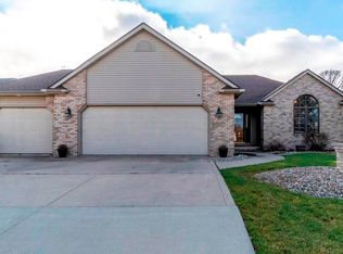 9576 Pawnee Way, New Haven, IN 46774