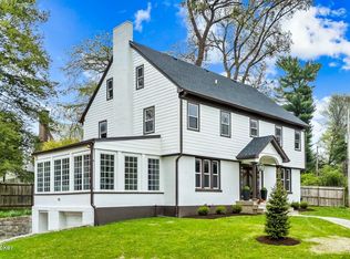 99 Cross Rd, Louisville, KY 40204