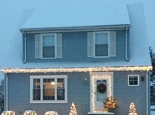 2 Laurence Ln, East Longmeadow, MA 01028
