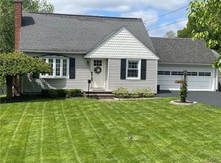 1009 Oswego St, Liverpool, NY 13088