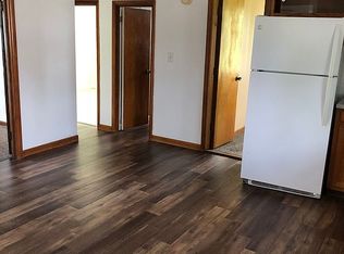 412 W Cedar St, Ashmore, IL 61912