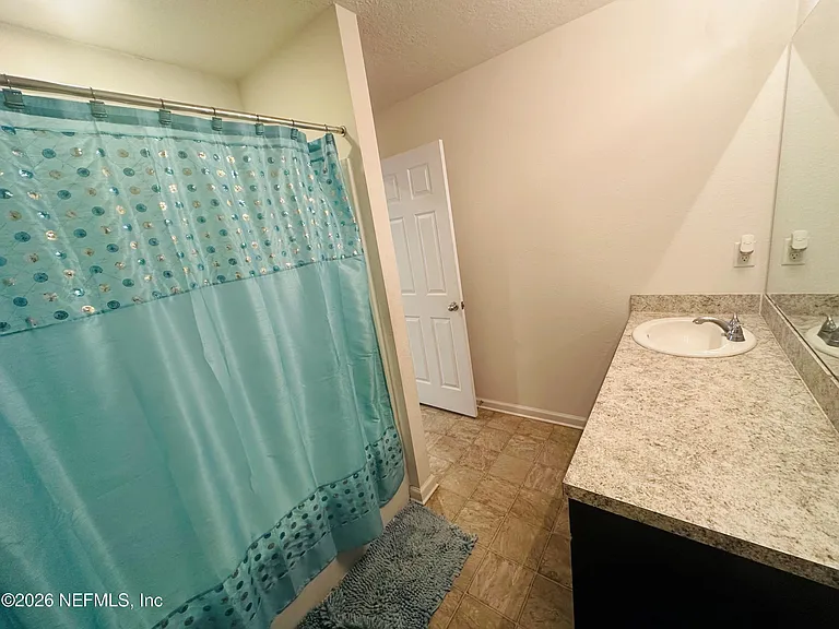 12573 Green Meadow Dr — Photo 38
