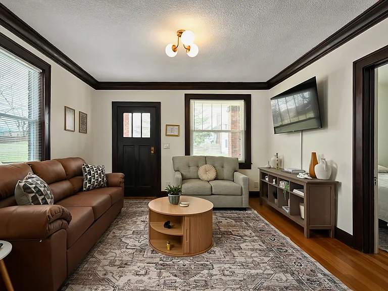 4200 Adams St — Photo 3