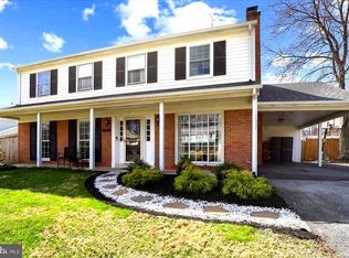 8506 Wild Olive Dr, Potomac, MD 20854