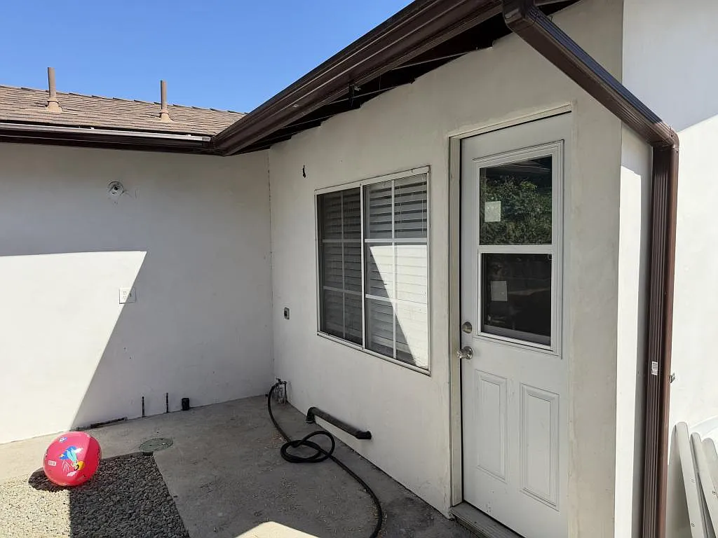 5730 Aguila Ave — Photo 1
