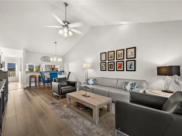 3012 Sandpiper Bay CIR #D302, NAPLES, FL 34112