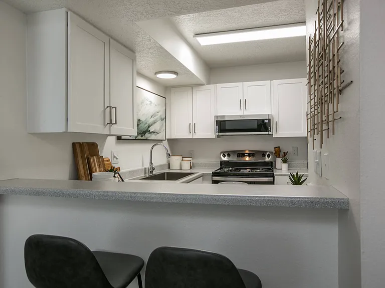 AYA ABQ — Photo 21