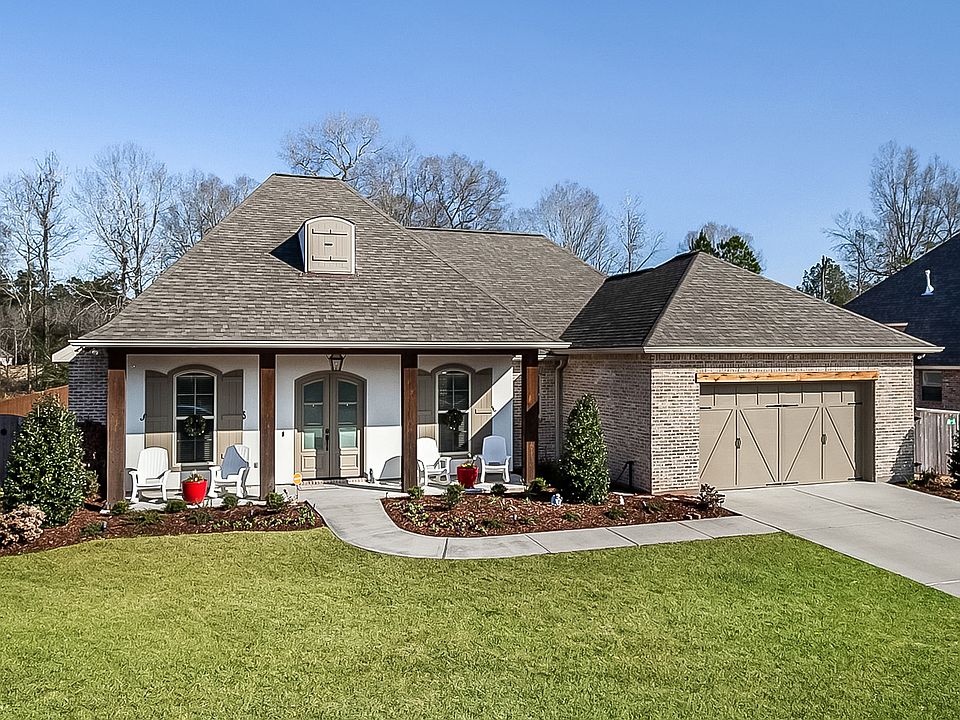 1st image of 105 Aspen Creek Ct