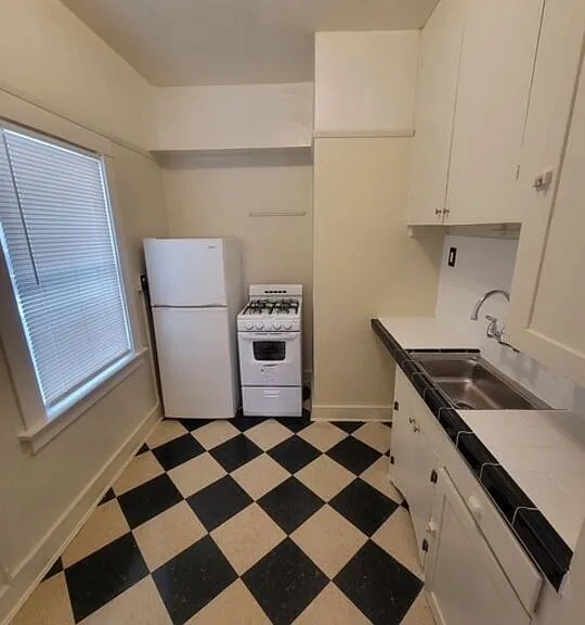 5336 Monroe St #3 — Photo 10