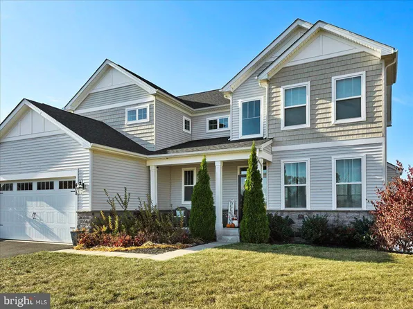 408 Siena Way, Perkasie, PA 18944