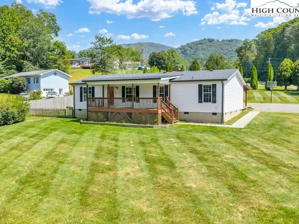 668 Mabel School Road, Zionville, NC 28698