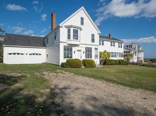 13 Rocky Point Ln, Cape Elizabeth, ME 04107