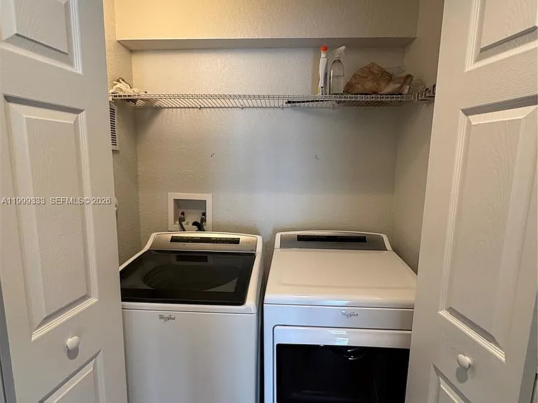 11601 NW 89th St #209 — Photo 14