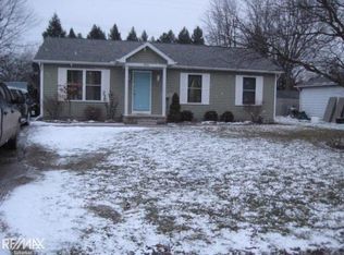 406 N Lester St, Capac, MI 48014