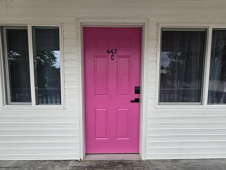 447 Zahn Dr #C — Photo 14